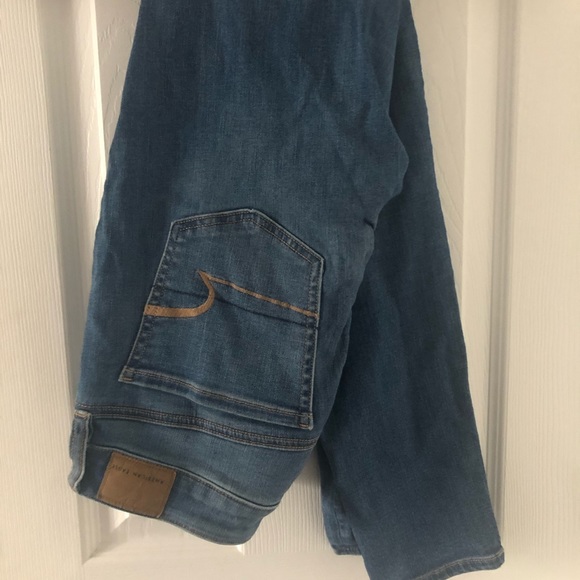 American Eagle blue jeans 10 - Picture 1 of 3
